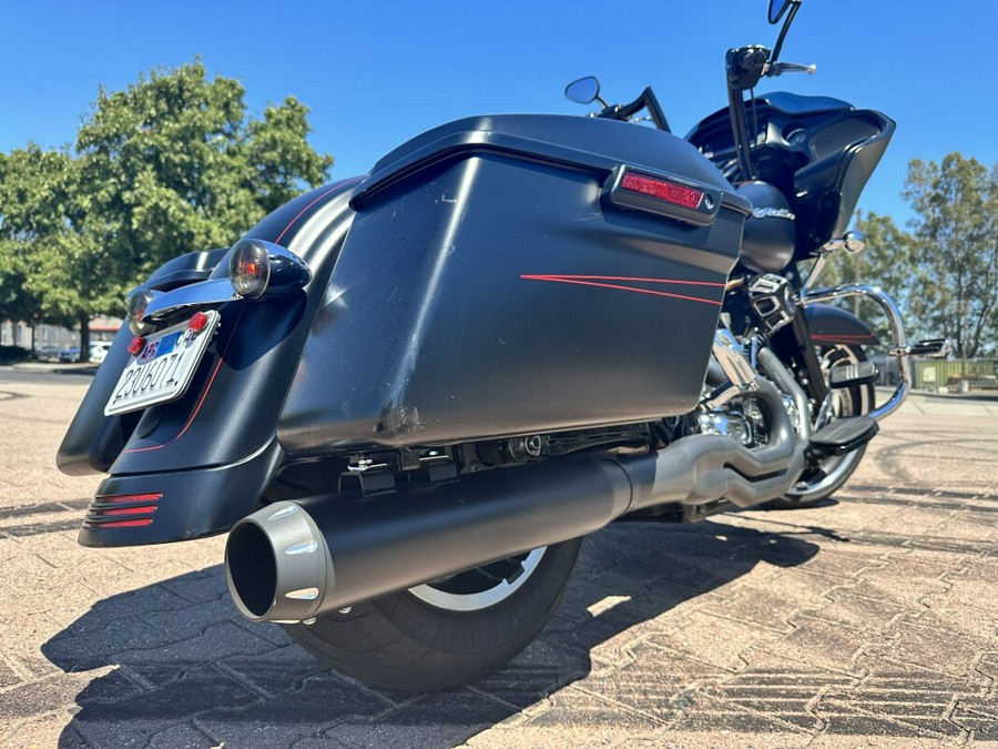 FLTRXS 2015 Road Glide Special