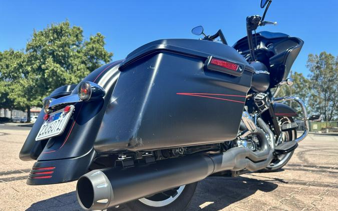 FLTRXS 2015 Road Glide Special