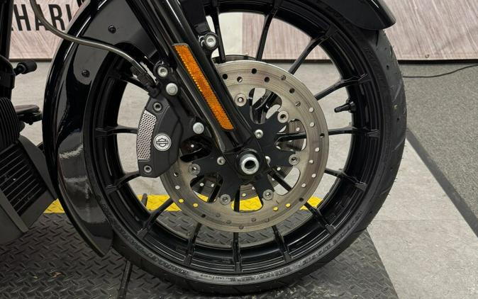 2018 FLHXS Street Glide® Special