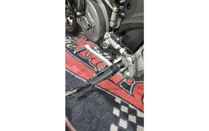 2020 Ducati HYPERMOTARD 950 SP