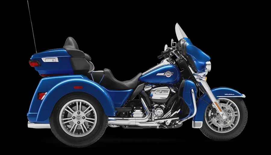 2024 Harley-Davidson® Tri Glide® Ultra Blue Burst
