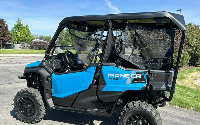 2025 Honda Pioneer 1000-5 Deluxe