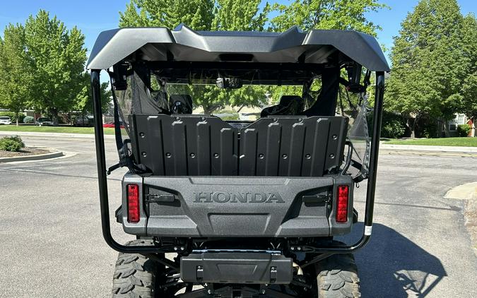 2025 Honda Pioneer 1000-5 Deluxe
