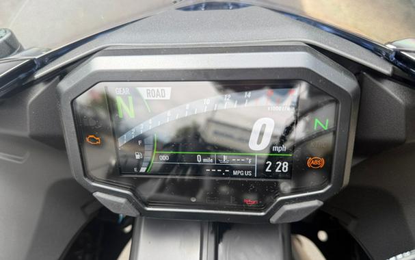 2027 Kawasaki NINJA ZX-6R ABS