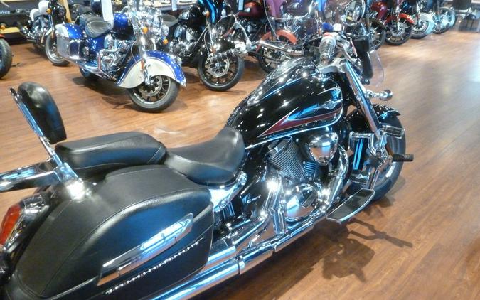 2017 Suzuki Boulevard C90T Glass Sparkle Black