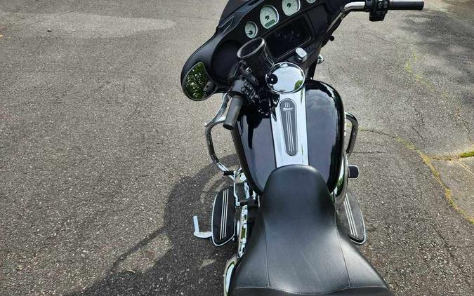 2020 Harley-Davidson Street Glide® Base