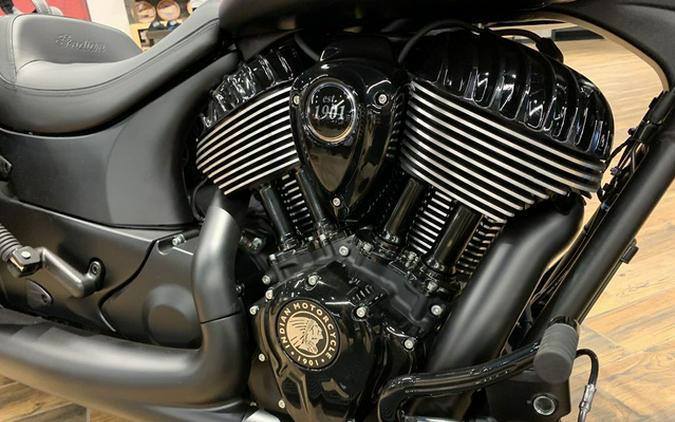 2025 Indian Springfield Dark Horse Black Smoke