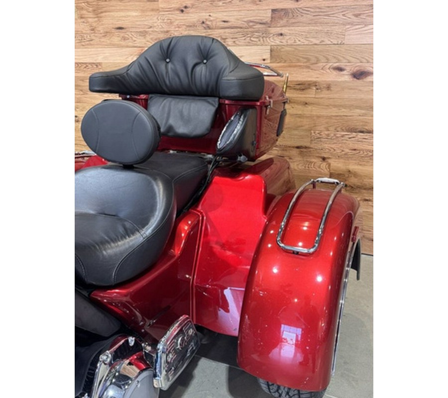 2013 Harley-Davidson FLHTCUTG - Tri Glide Ultra Classic