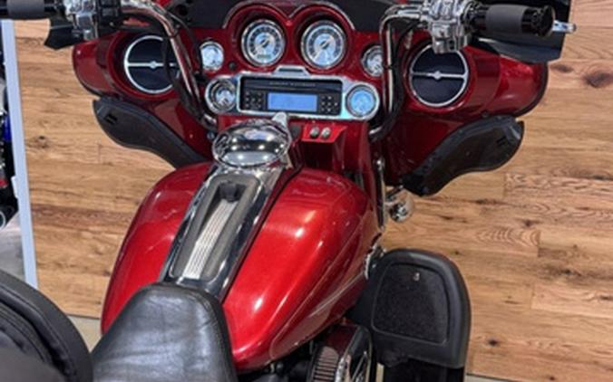 2013 Harley-Davidson FLHTCUTG - Tri Glide Ultra Classic