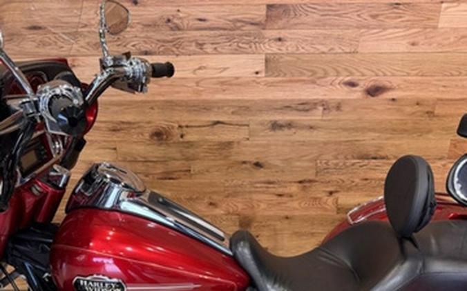 2013 Harley-Davidson FLHTCUTG - Tri Glide Ultra Classic