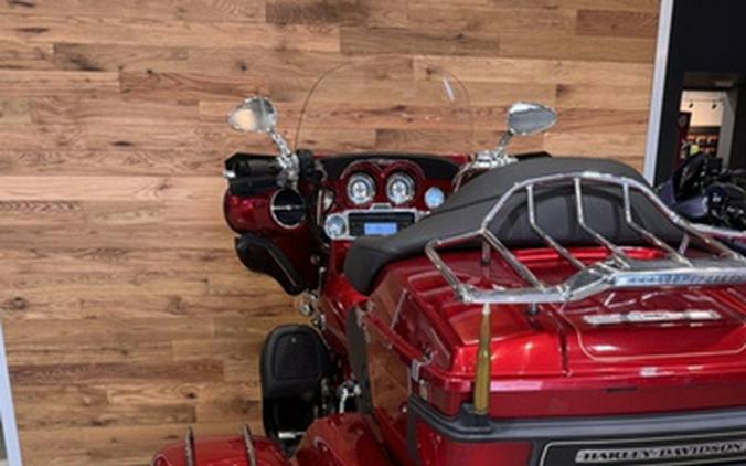 2013 Harley-Davidson FLHTCUTG - Tri Glide Ultra Classic
