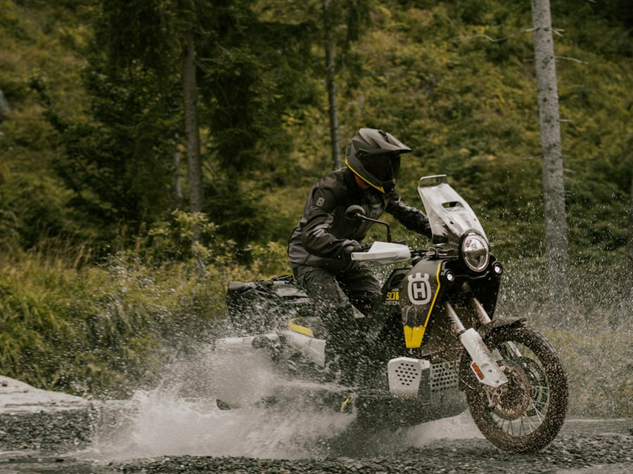 2025 HUSQVARNA Norden 901 Expedition - H895627D