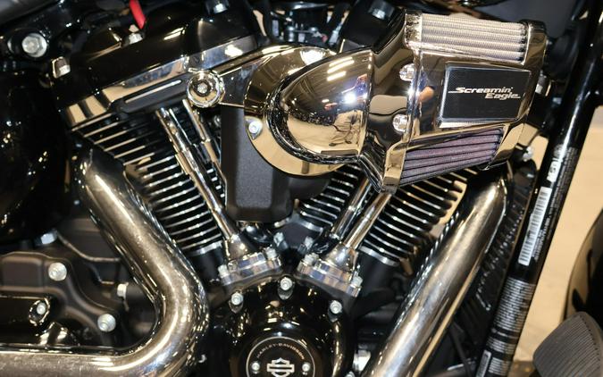 2018 Harley-Davidson Heritage Classic FLHC