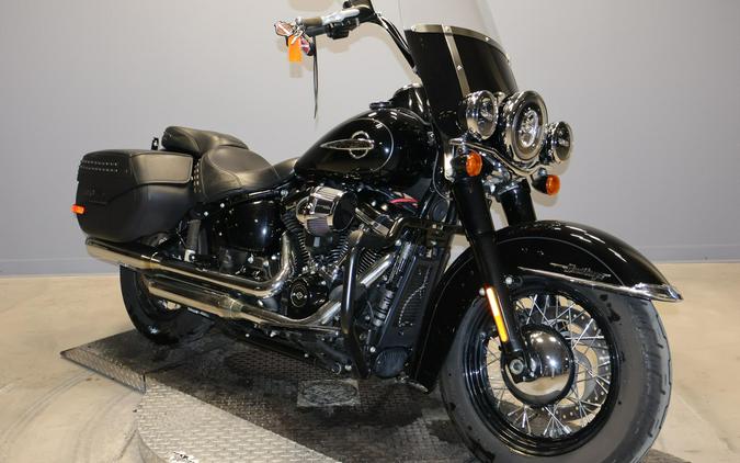 2018 Harley-Davidson Heritage Classic FLHC