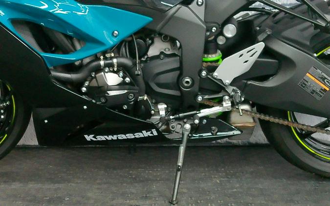 2021 Kawasaki Ninja® ZX™-6R