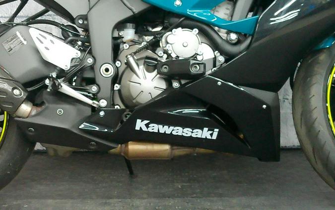 2021 Kawasaki Ninja® ZX™-6R