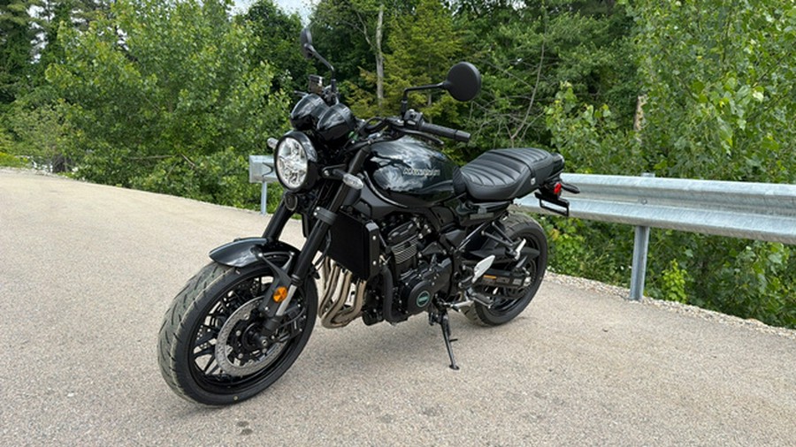 2026 Kawasaki Z900RS ABS