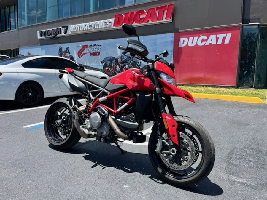 2020 Ducati Hypermotard 950 Red