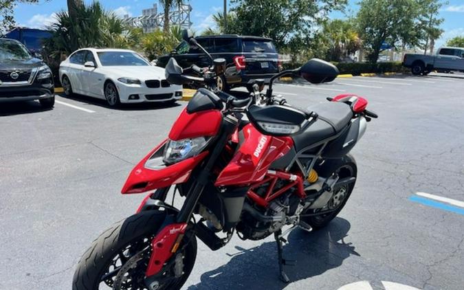 2020 Ducati Hypermotard 950 Red