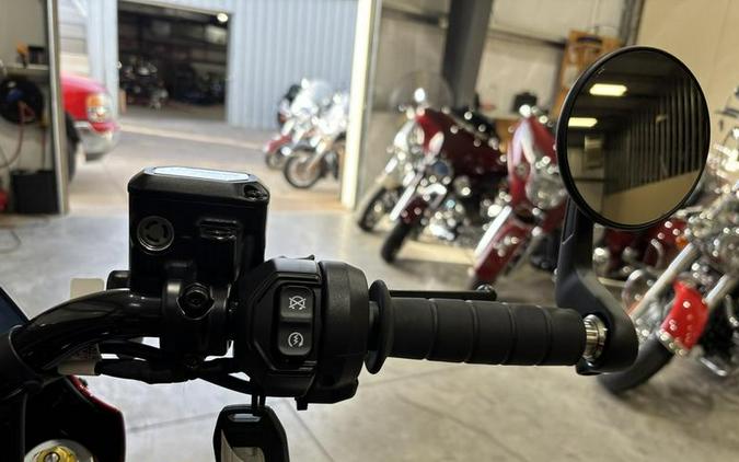 2026 Indian Motorcycle® 101 Scout® Sunset Red Metallic