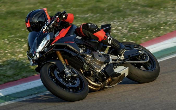 2026 Aprilia Tuono 660 Factory