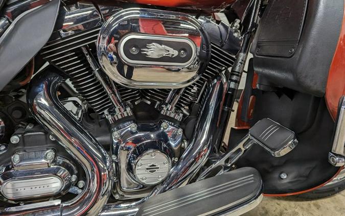 2011 Harley-Davidson FLHX - Street Glide