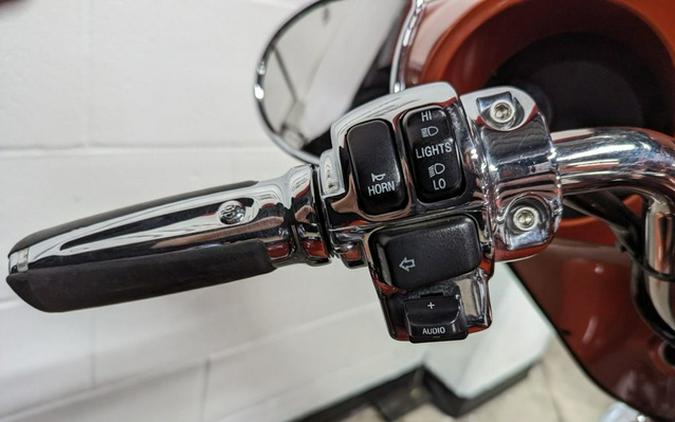 2011 Harley-Davidson FLHX - Street Glide