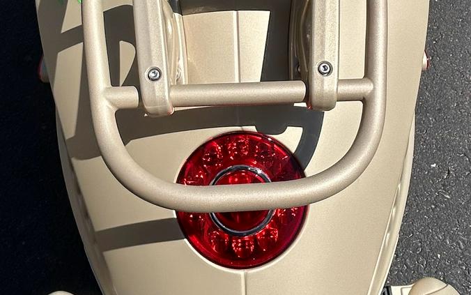 2024 Vespa 946 Dragon 150