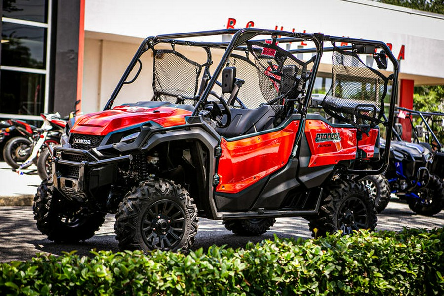 2023 Honda® Pioneer 1000-5 Deluxe