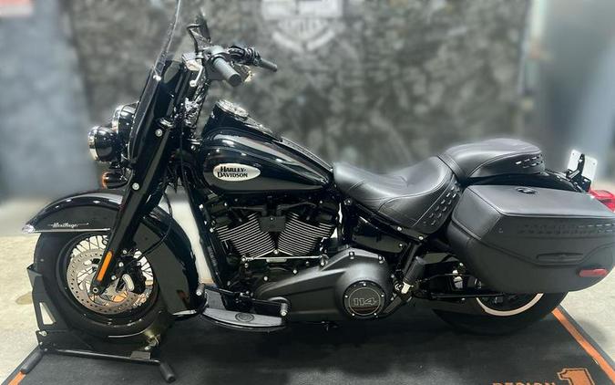 2024 Harley-Davidson® FLHCS - Heritage Classic