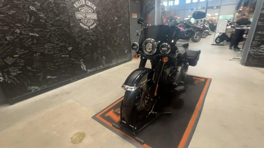 2024 Harley-Davidson® FLHCS - Heritage Classic