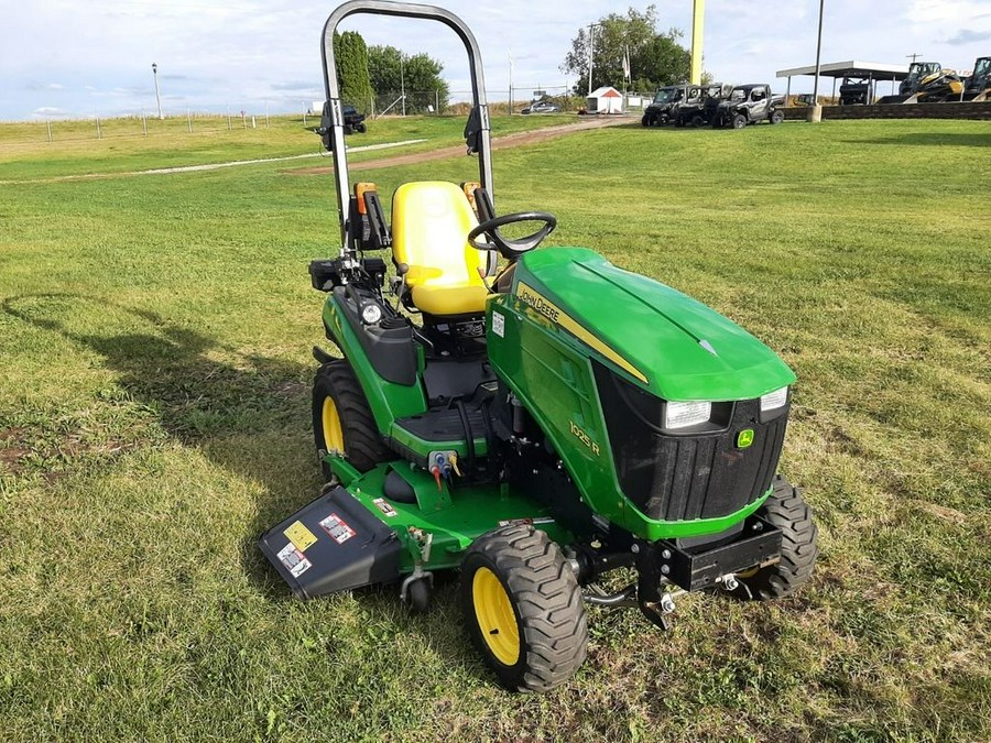 2014 John Deere 1025R