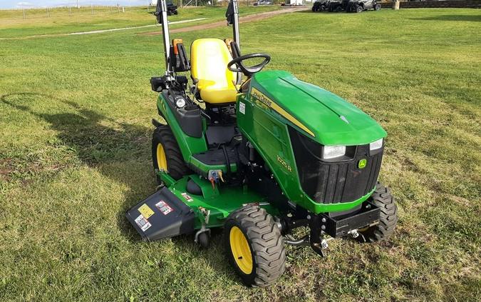 2014 John Deere 1025R