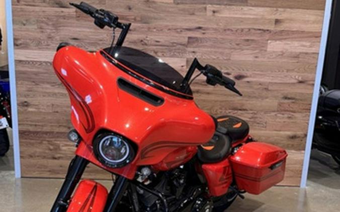 2017 Harley-Davidson FLHXS - Street Glide Special