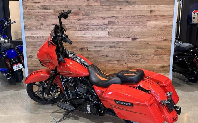 2017 Harley-Davidson FLHXS - Street Glide Special