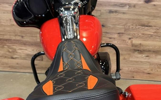 2017 Harley-Davidson FLHXS - Street Glide Special