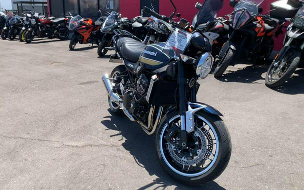 2022 Kawasaki Z900RS ABS