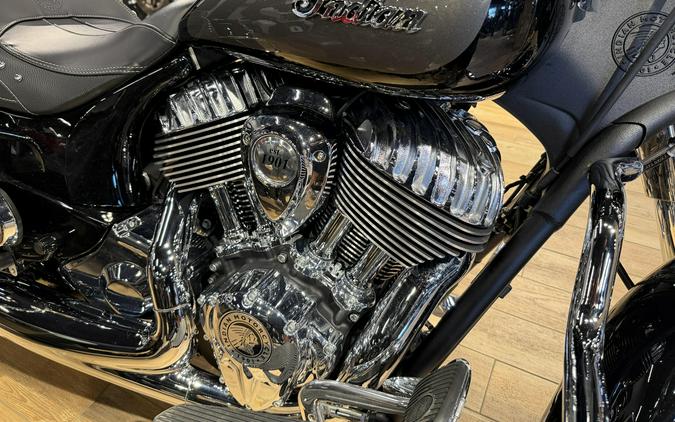 2024 INDIAN MOTORCYCLE SPRINGFIELD BLACK METALLIC AND TITANIUM METALLIC