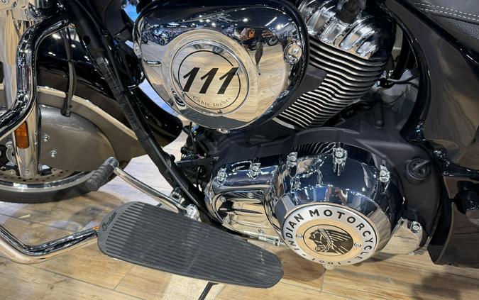 2024 INDIAN MOTORCYCLE SPRINGFIELD BLACK METALLIC AND TITANIUM METALLIC