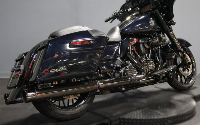 2022 Harley-Davidson CVO Street Glide