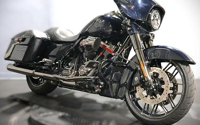 2022 Harley-Davidson CVO Street Glide