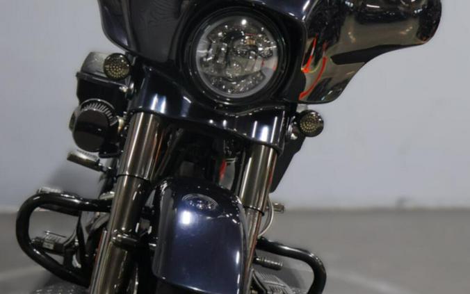 2022 Harley-Davidson CVO Street Glide