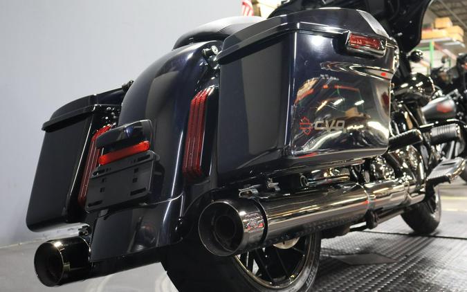 2022 Harley-Davidson CVO Street Glide