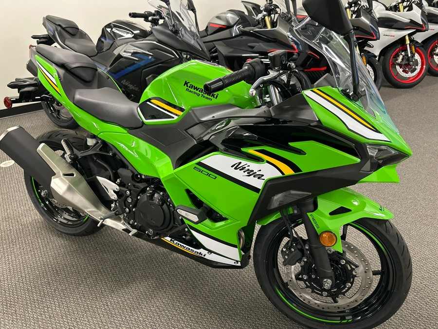 2025 Kawasaki Ninja 500 SE KRT Edition ABS