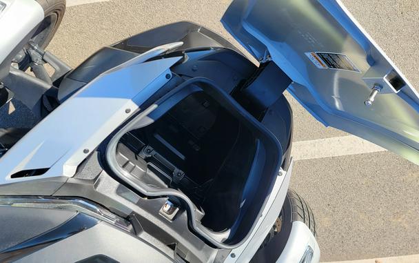 2025 Can-Am Spyder RT Base