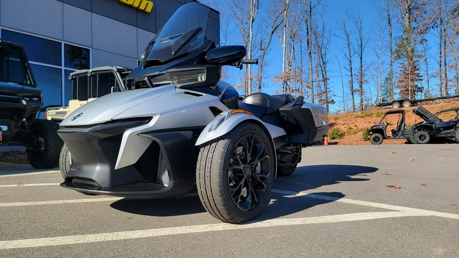 2025 Can-Am Spyder RT Base