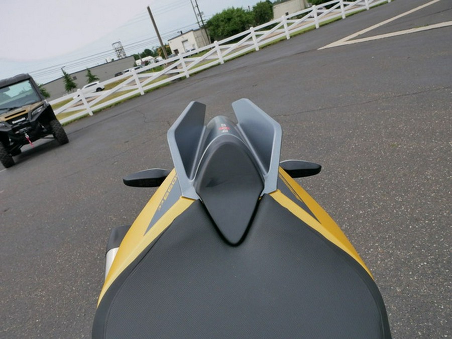 2026 Aprilia Tuono V4
