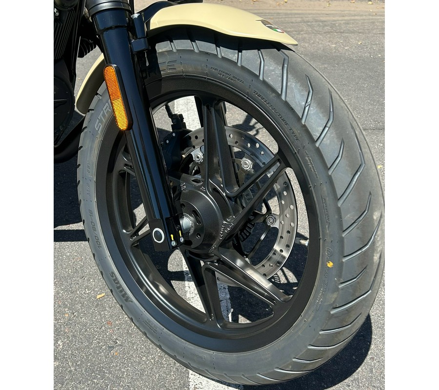2027 Moto Guzzi V7 Stone