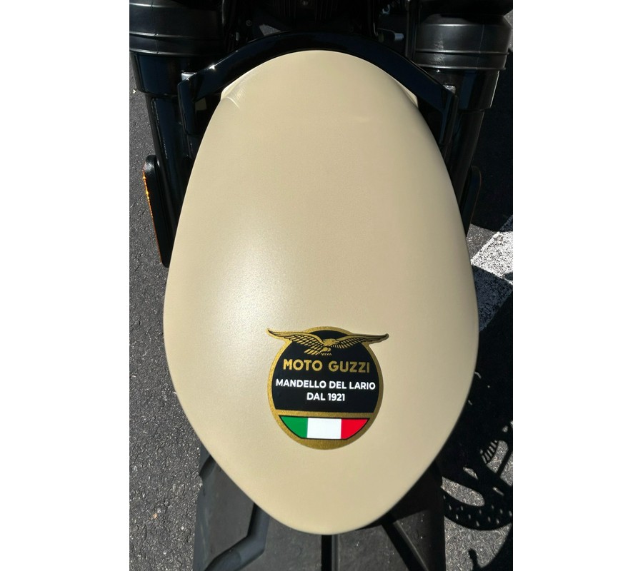 2027 Moto Guzzi V7 Stone