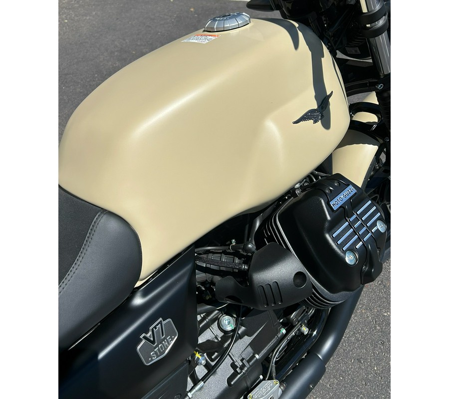 2027 Moto Guzzi V7 Stone